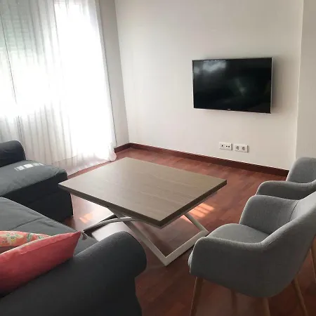 Atico Muy Luminoso Con Amplia Terraza Y Vestidor Apartment *