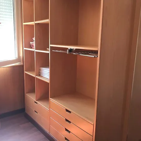 Atico Muy Luminoso Con Amplia Terraza Y Vestidor