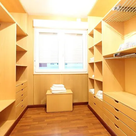Apartment Atico Muy Luminoso Con Amplia Terraza Y Vestidor
