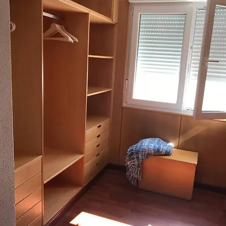 Atico Muy Luminoso Con Amplia Terraza Y Vestidor